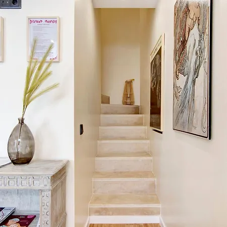 Feriehus Bougainvillea House